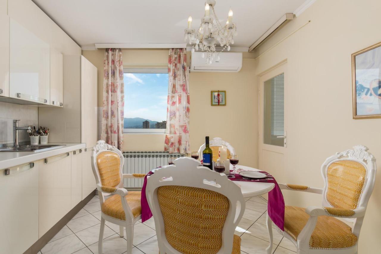 Apartment Beverly Rijeka Exterior foto