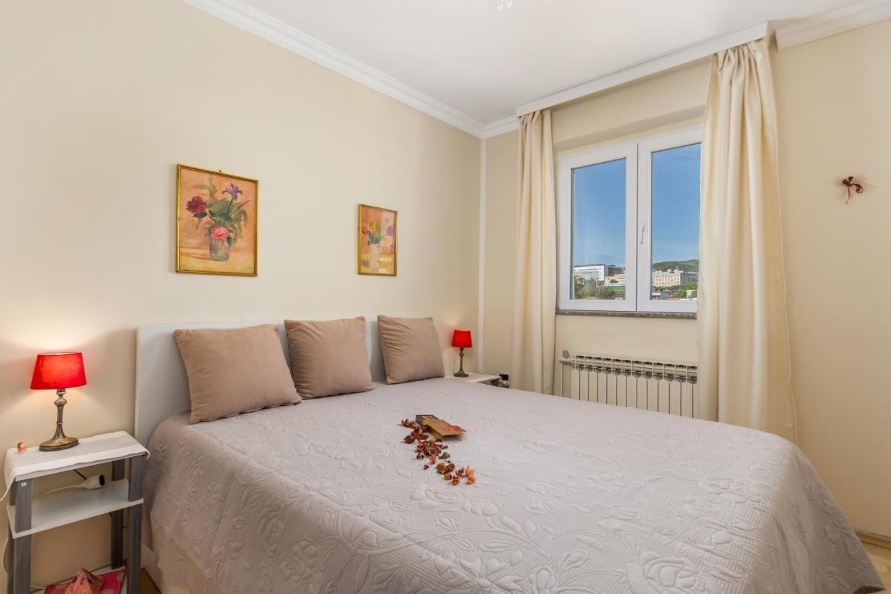 Apartment Beverly Rijeka Exterior foto
